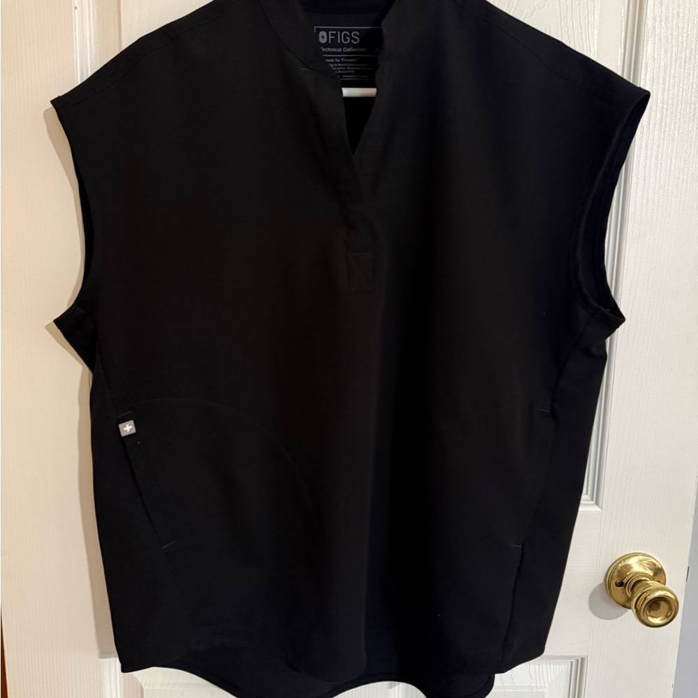 3 Figs Women's Black V-Neck Blouse
